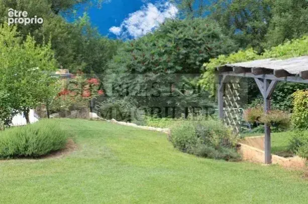 Ancienne ferme avec gîtes et piscine sur 9070 m2 de terrain - photo 30