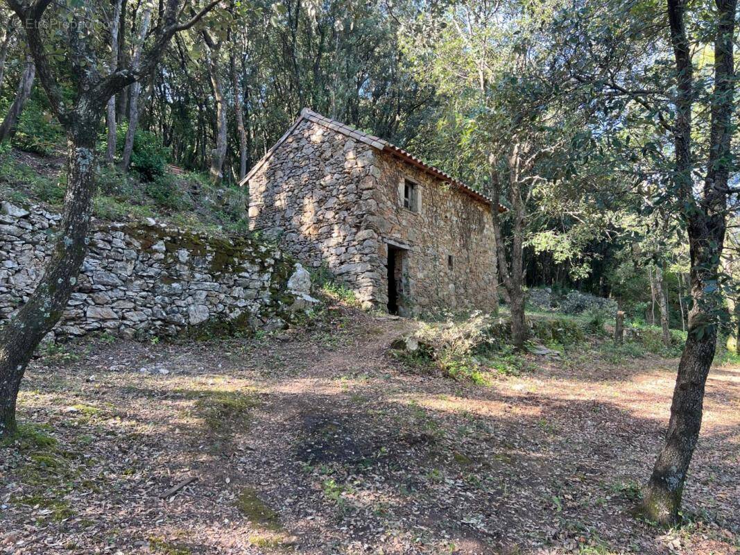 Terrain à OLARGUES