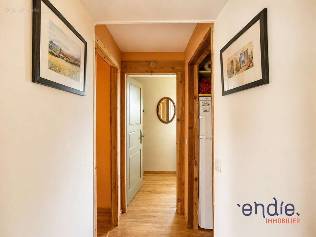 Propriété avec dépendances sur 7,5 hectares au charme authentique - photo 6