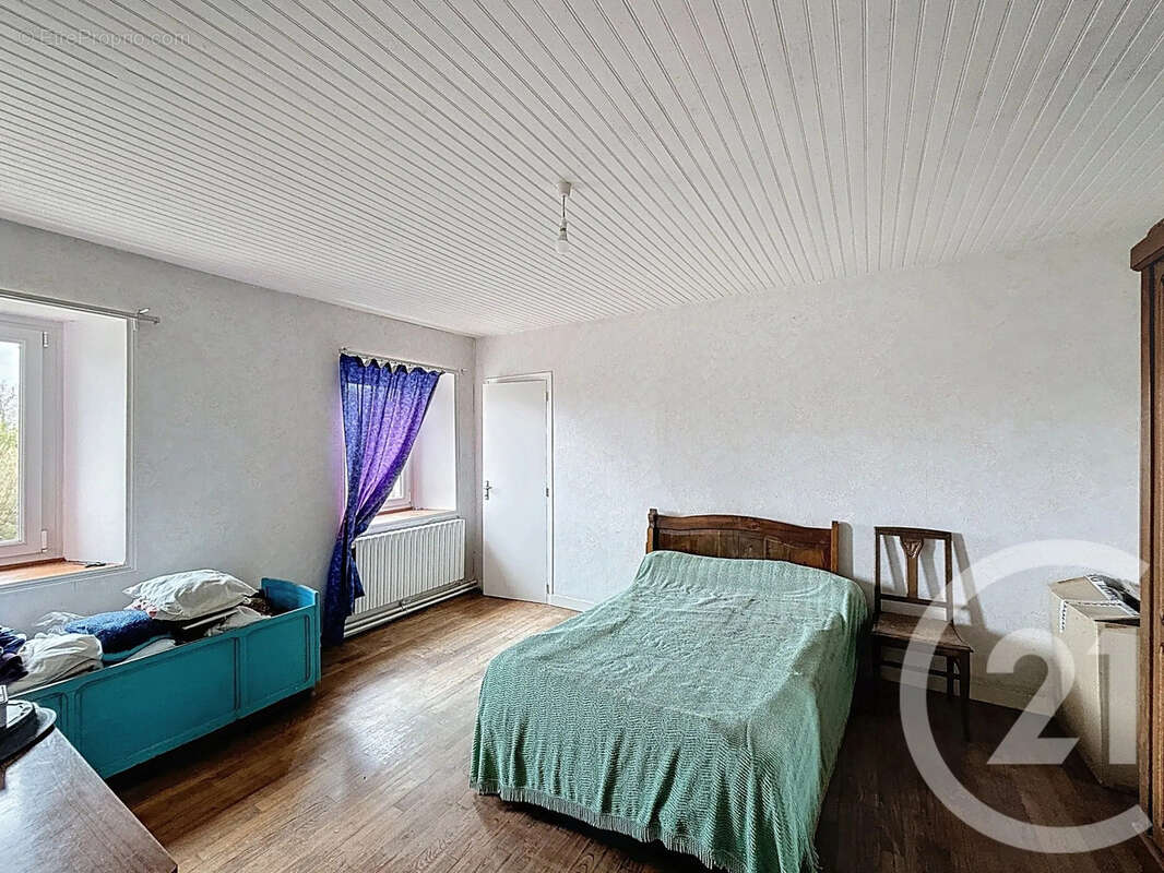 Maison 110 m² à Prat  - photo 13