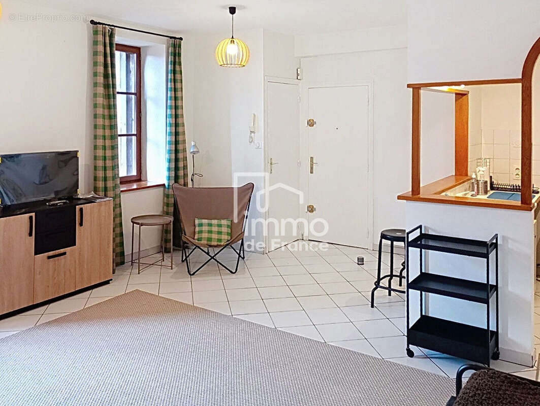 Appartement Bourg En Bresse 3 pièce(s) 49.05 m2 - photo 2