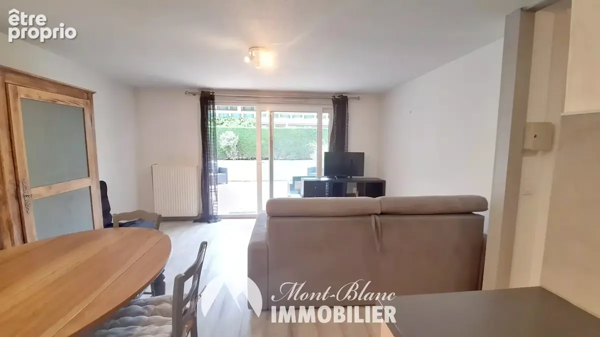 Studio en rez-de-jardin avec terrasse et jardin privatif – Sallanches - photo 7