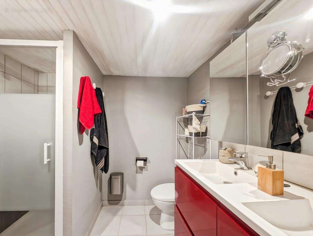 Maison à SAINT-BEAUZELY