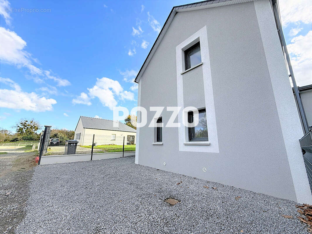 Maison à SAINT-PLANCHERS