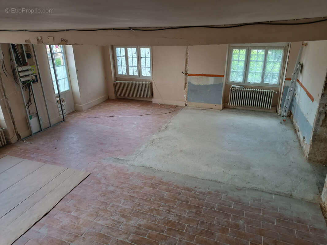 Maison à VILLEQUIERS