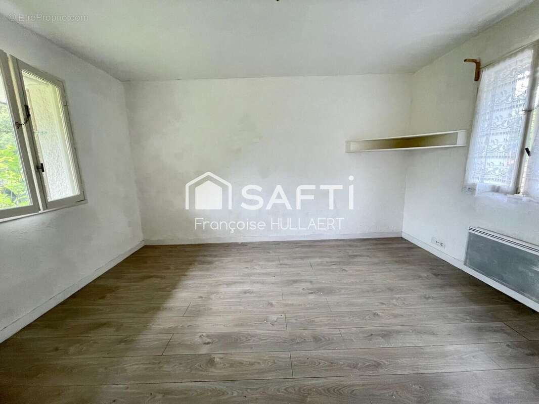 Photo 6 - Maison à SAINT-AVE