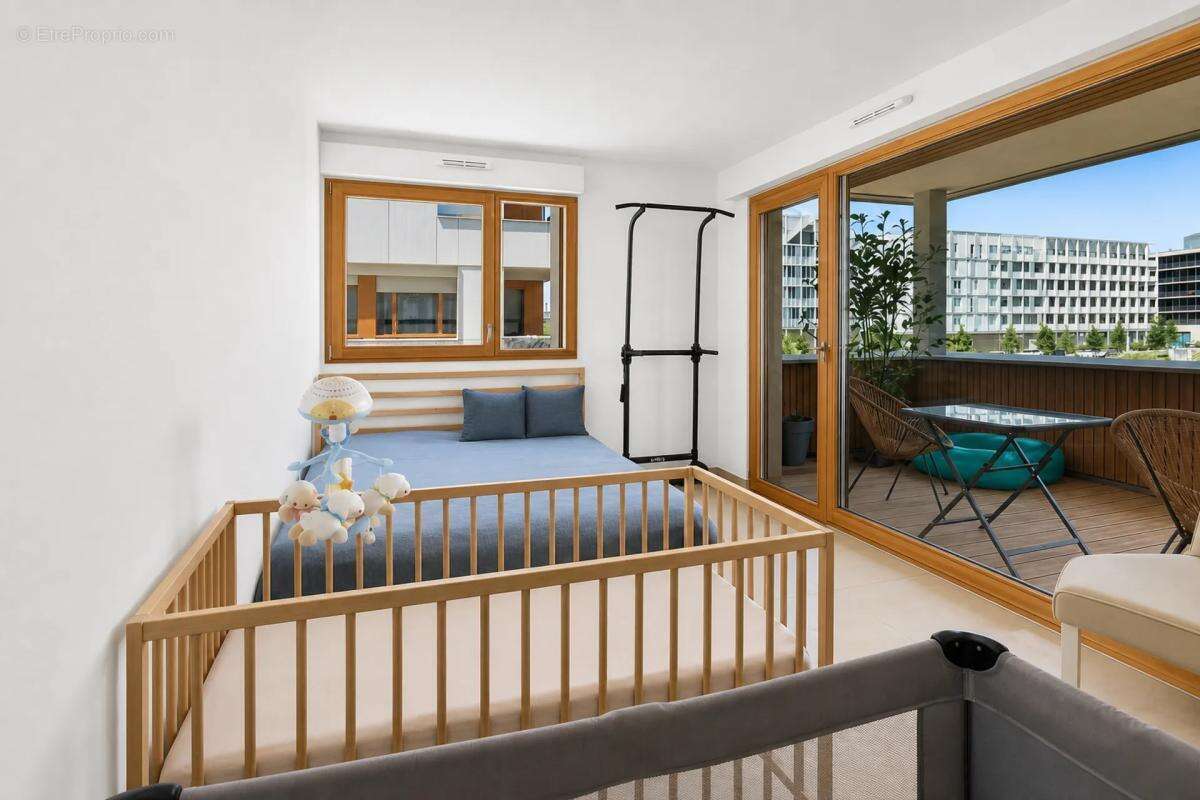 Appartement à BUSSY-SAINT-GEORGES