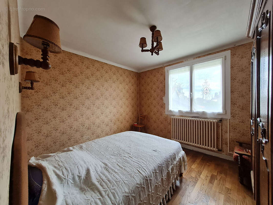 Maison à SAINT-BRICE-EN-COGLES