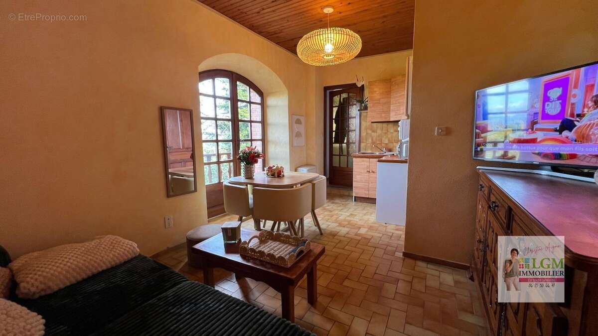 Maison à MASSANES