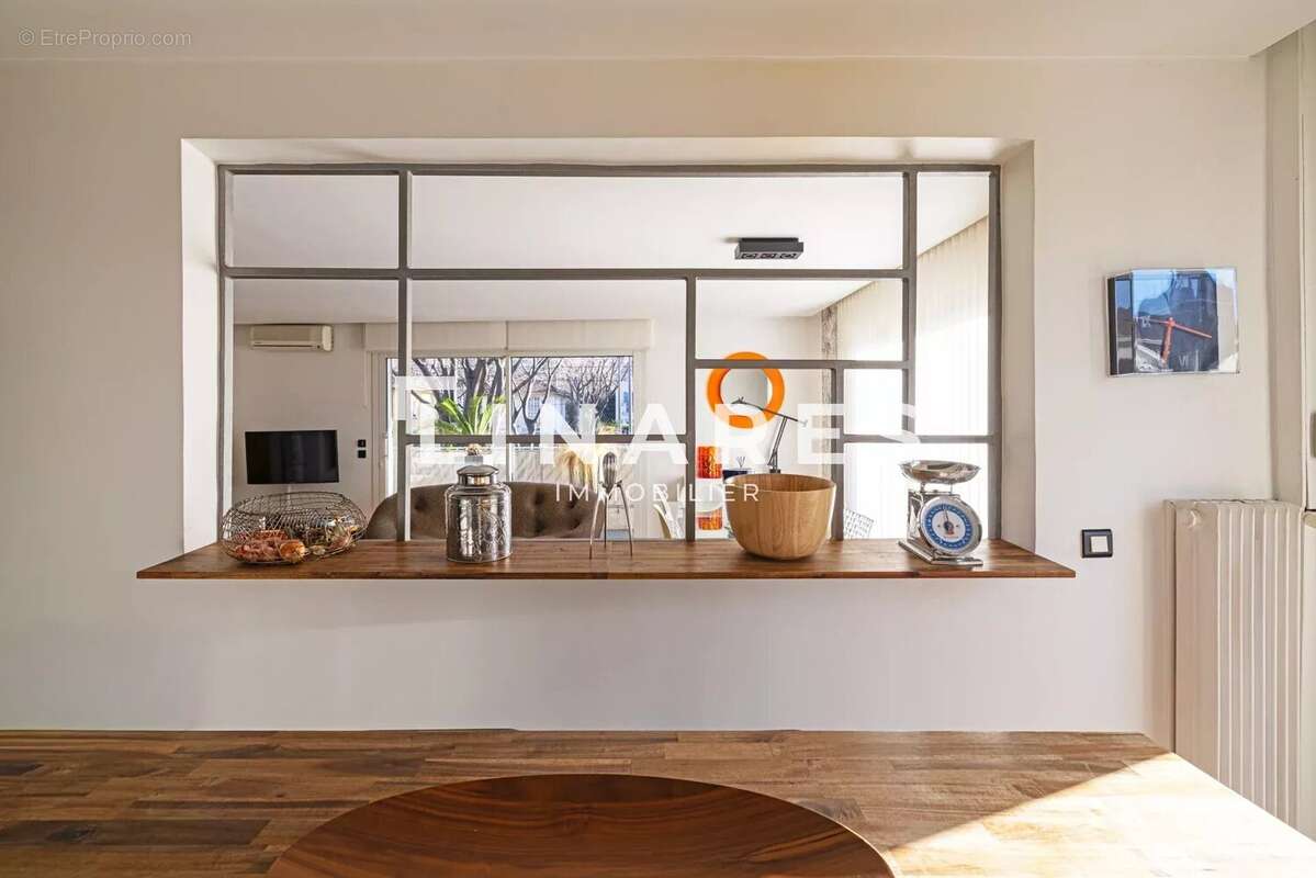Appartement à MARSEILLE-9E