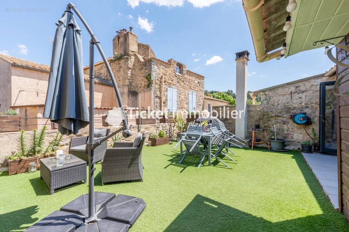 Maison à BIZE-MINERVOIS