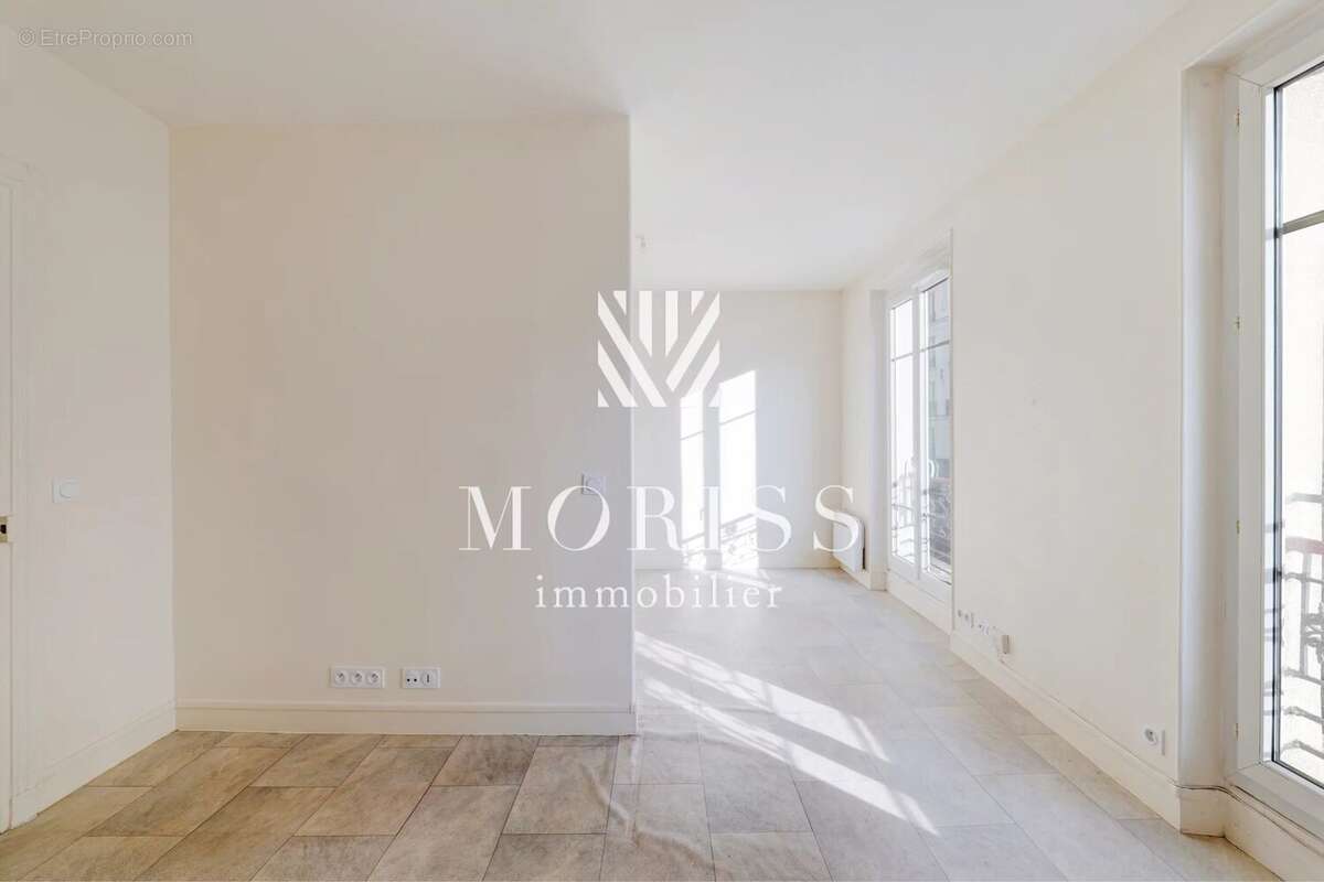 Appartement à PARIS-12E