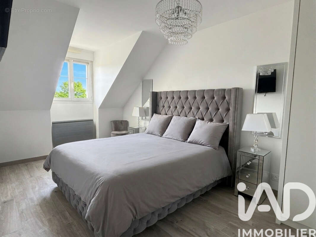 Photo 4 - Maison à OZOUER-LE-VOULGIS