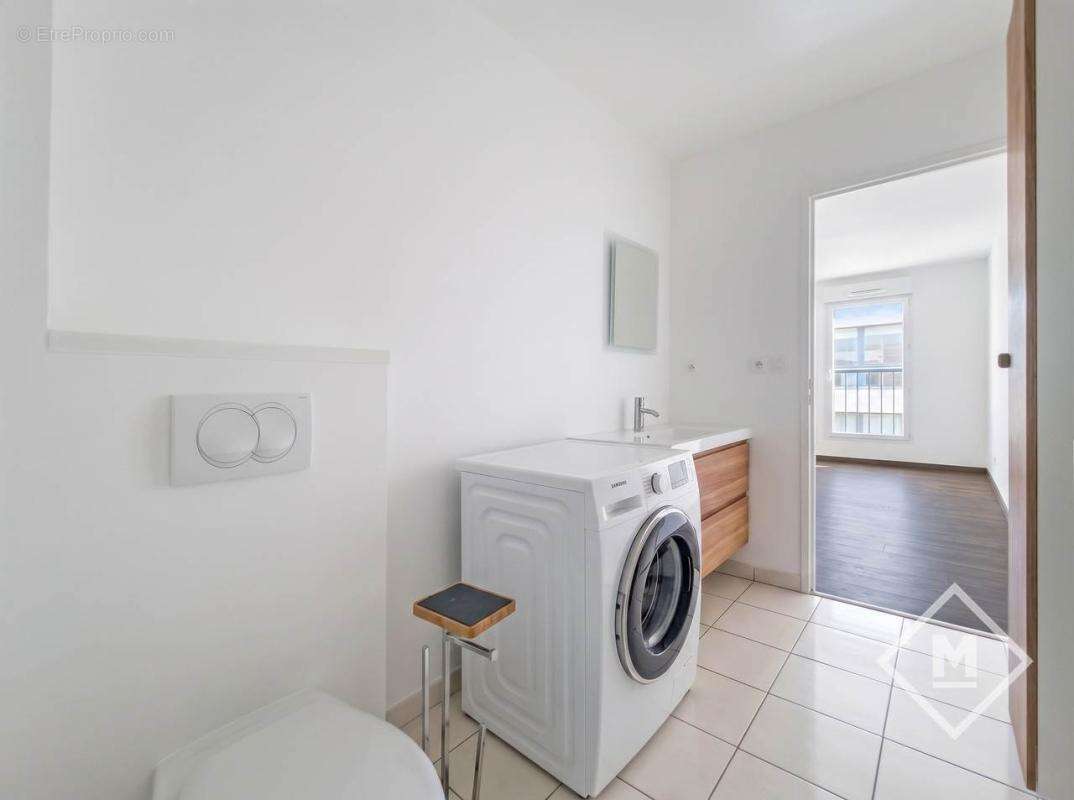 Appartement à MARSEILLE-10E