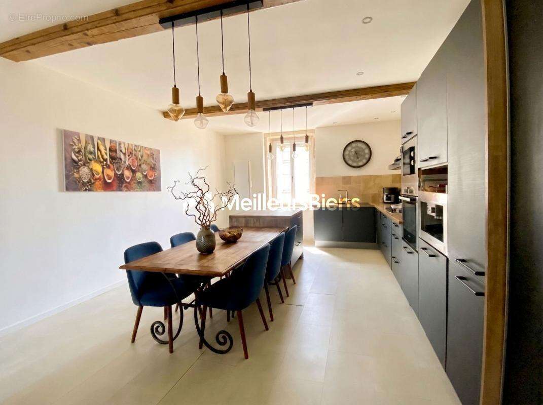 Appartement à VILLENEUVE