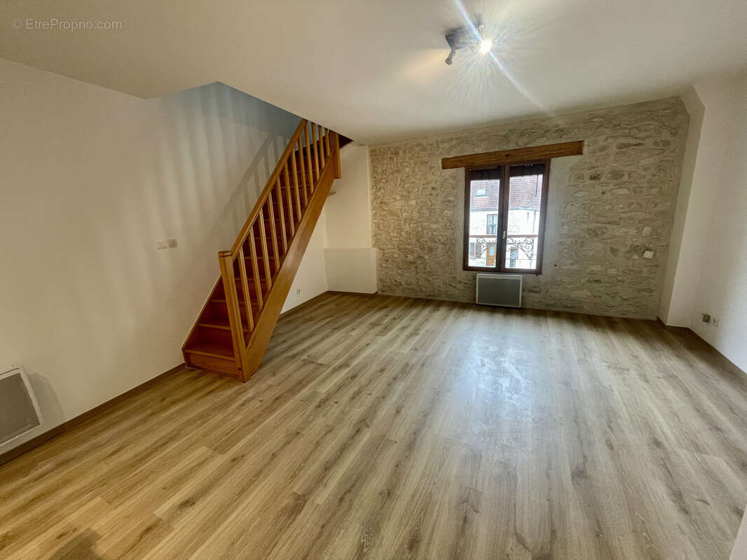 Appartement à GUERVILLE