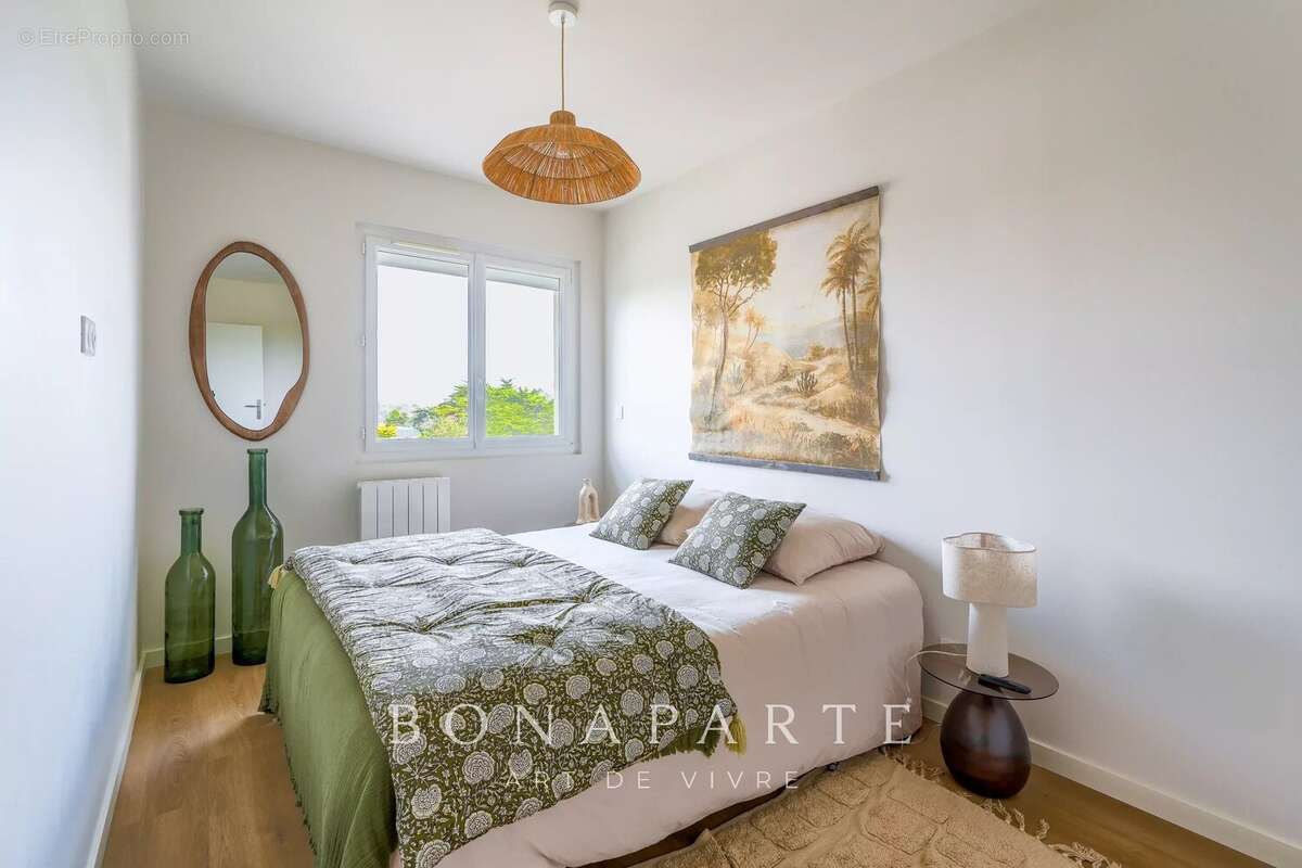 Face mer/ dernier etage/ 3 chambres/ terrasse/ parkings - photo 10