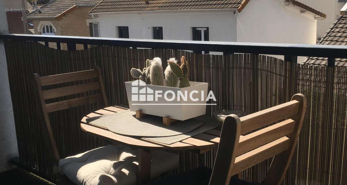 Appartement à COLOMBES