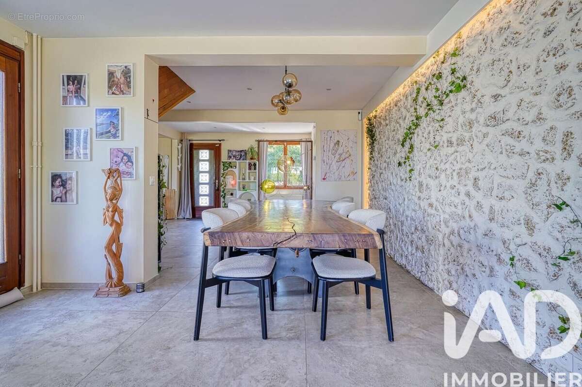 Photo 8 - Maison à CACHAN