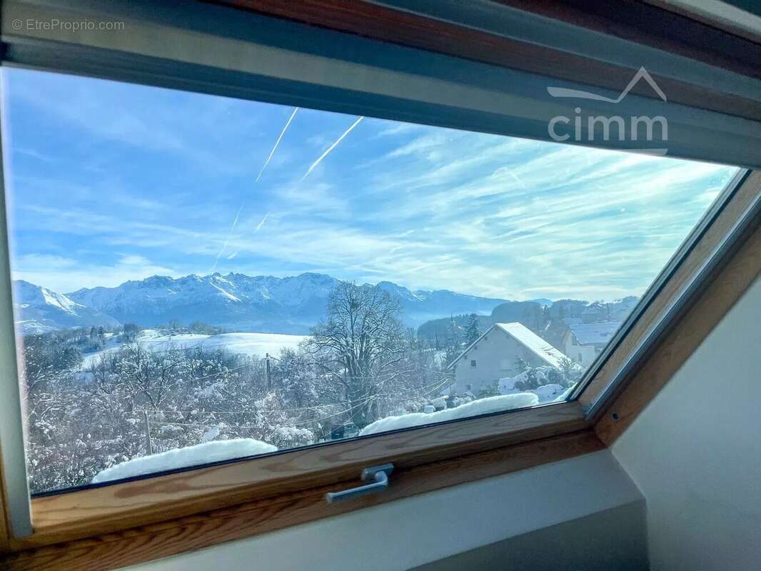 Maison à LA TERRASSE