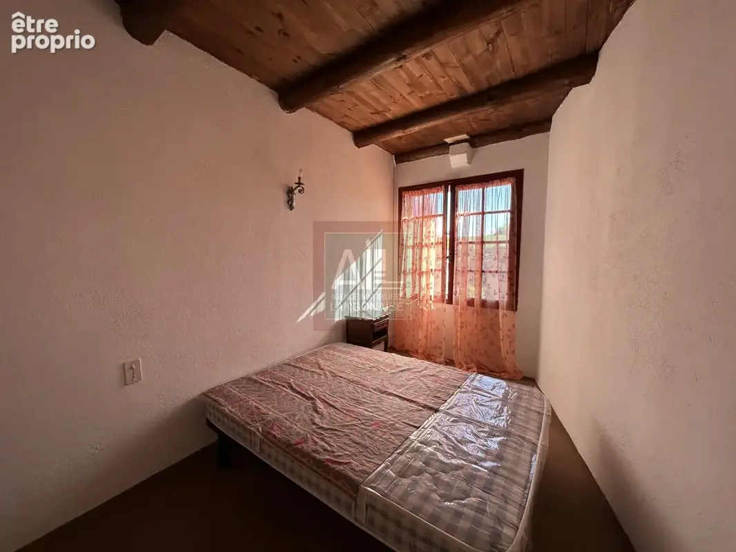 Maison en pierres 84 m2 avec jardin - photo 8