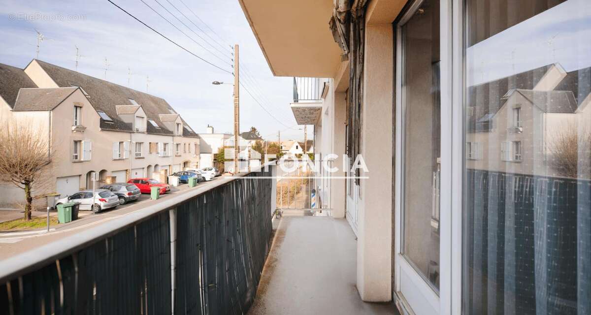 Appartement à FLEURY-LES-AUBRAIS