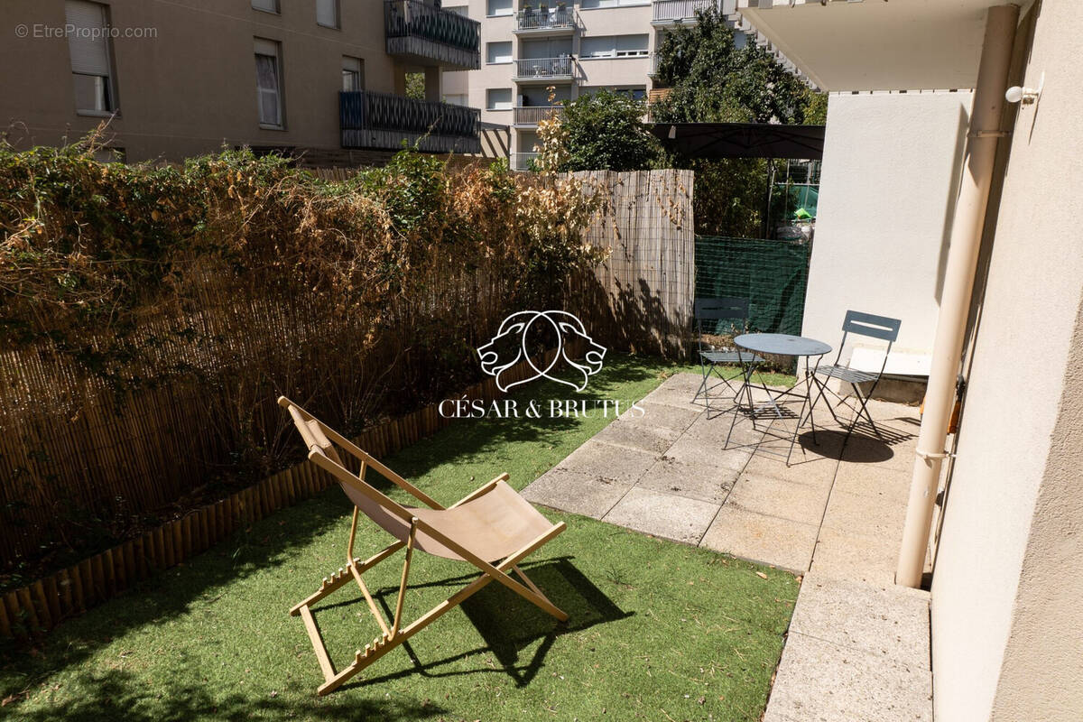 Appartement à BRON