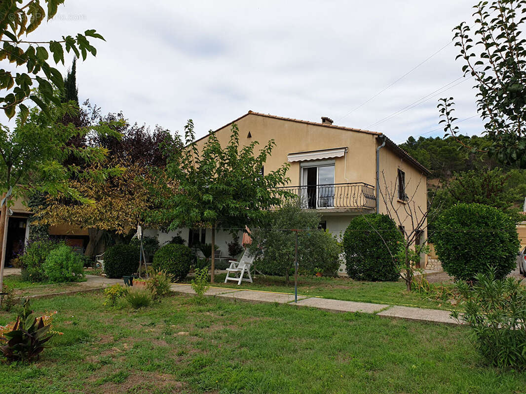 Maison à SAINT-HILAIRE