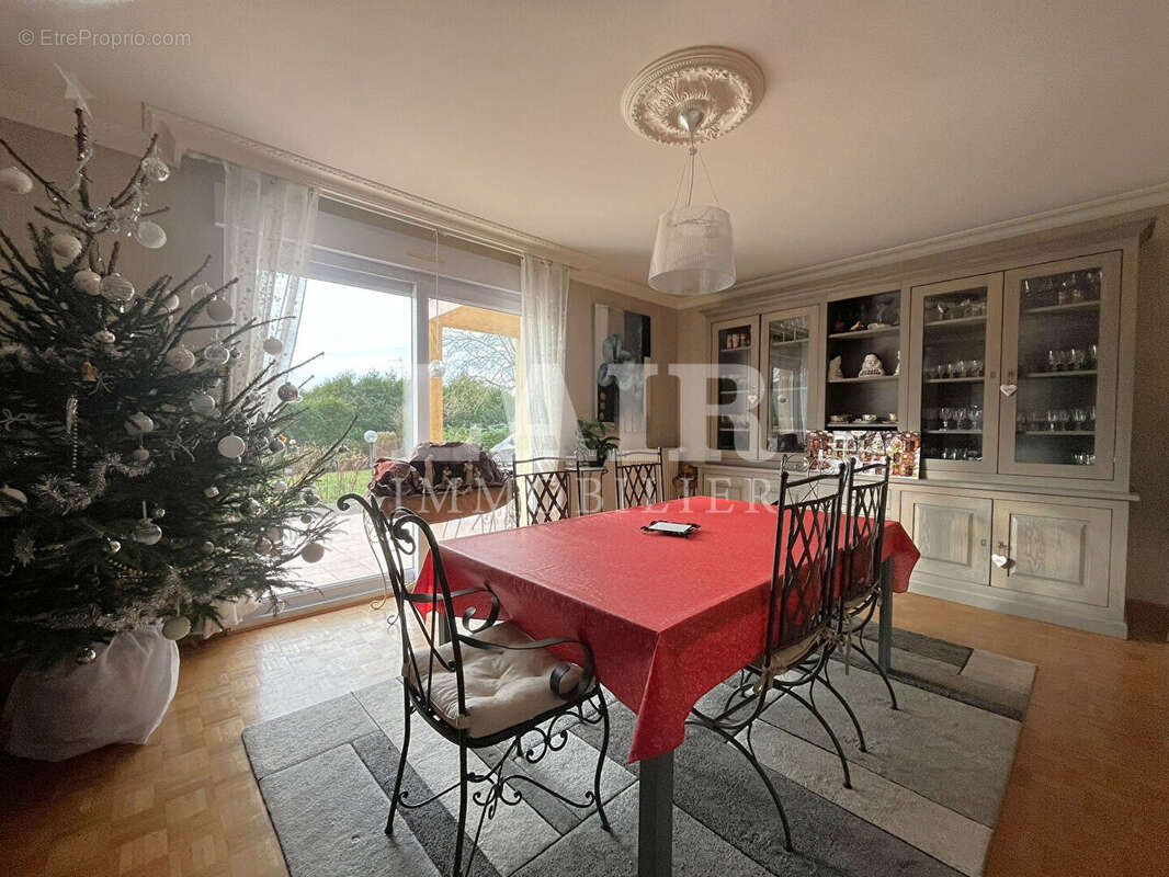 Maison à MORTAGNE-AU-PERCHE