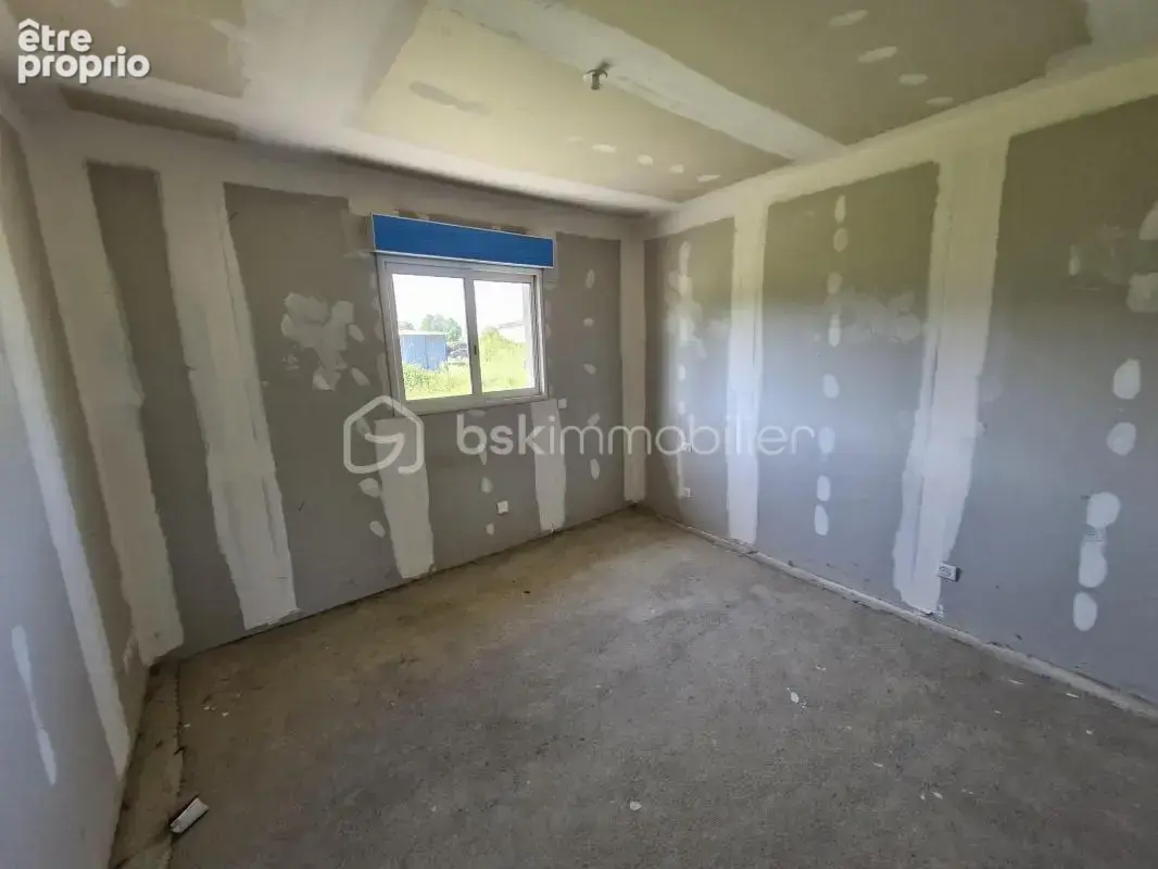 Charmante maison de 100m2 à finir de sublimer sur son terrain de 2135m2 à Menesplet - photo 9