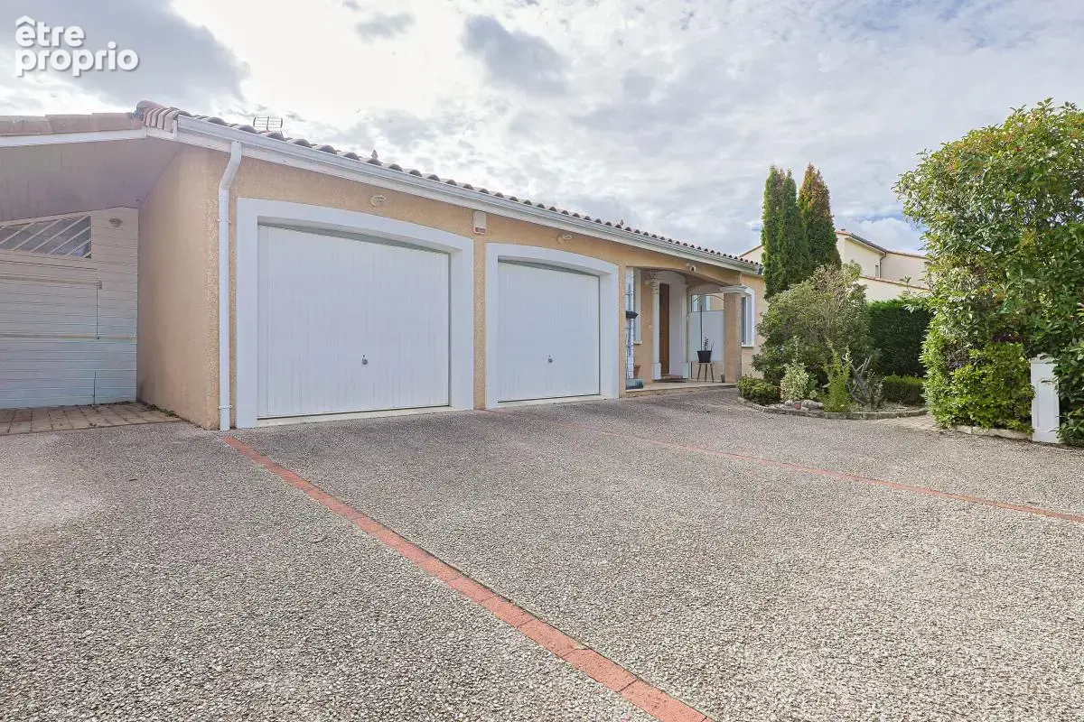 Jolie maison de plain pied t4/5 de 113 m2 sur 1100 m2 de terrain - photo 12