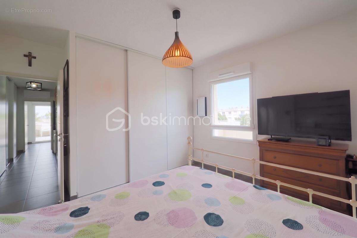 NÎMES CAPOUCHINÉ – Superbe T4 de 96 m² avec Terrasse d'Exception de 57 m² ! - photo 10