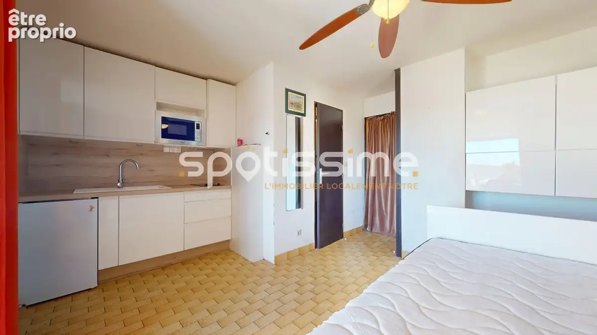 CAP D'AGDE, Falaises - Studio cabine avec loggia et Parking Privé dans résidence sécurisée - photo 4