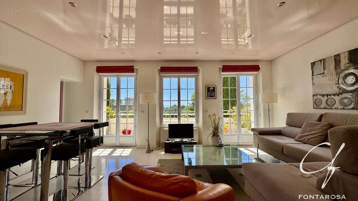Appartement à SAINT-RAPHAEL