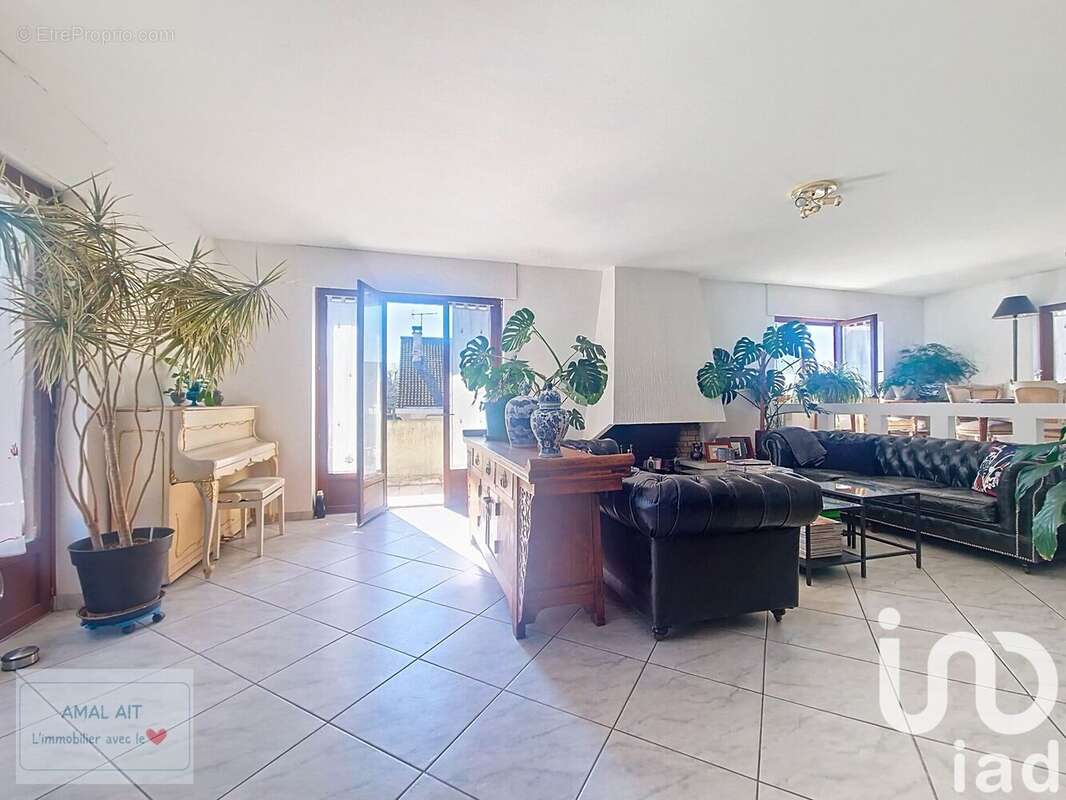 Photo 2 - Maison à GRIGNY