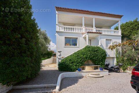 Maison à CANNES