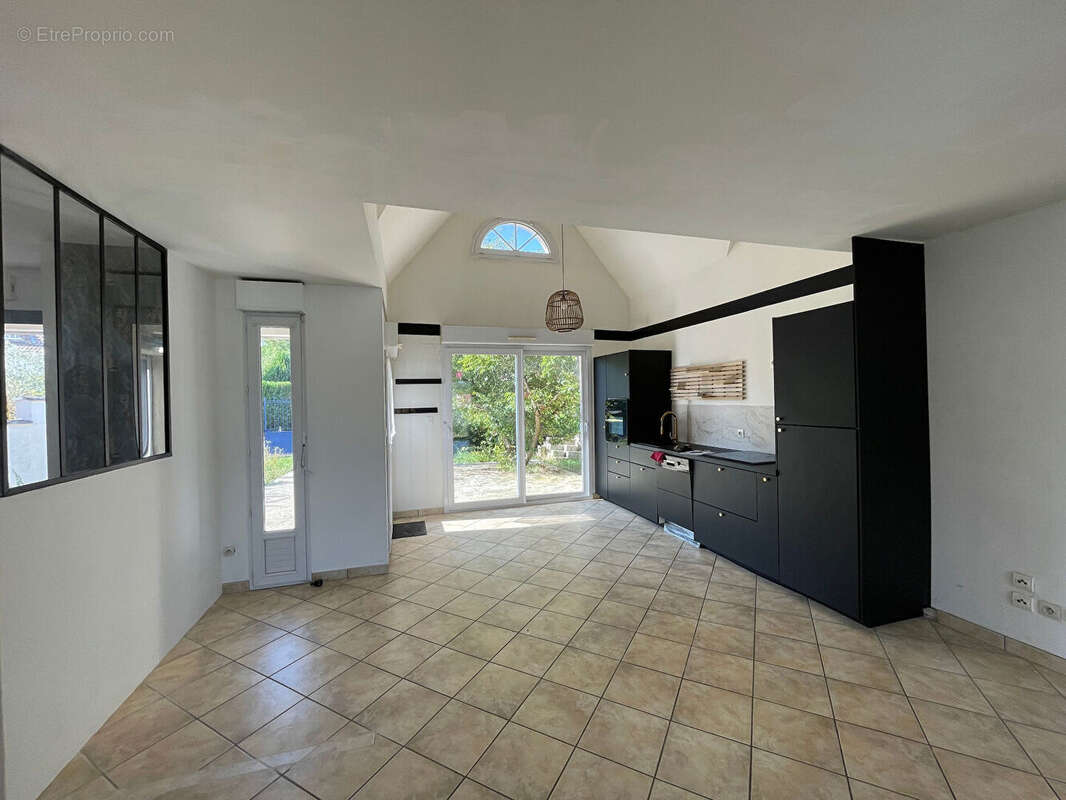 Maison à L&#039;ISLE-ADAM