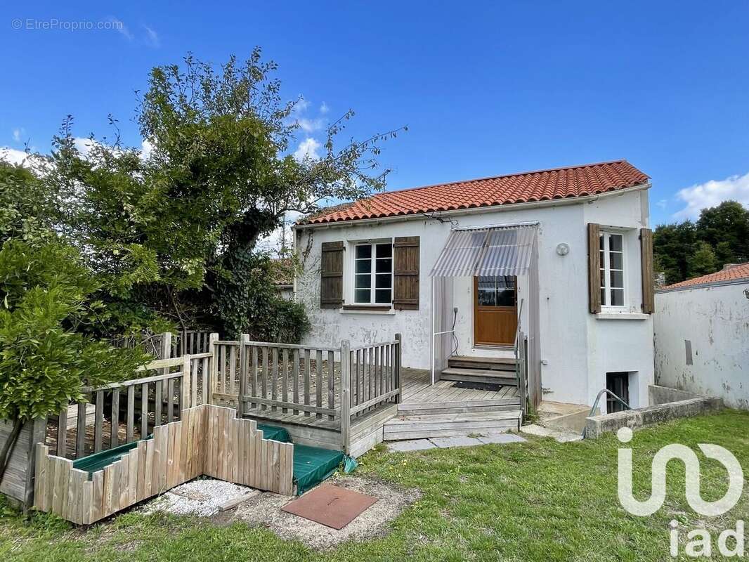 Photo 2 - Maison à LE FENOUILLER