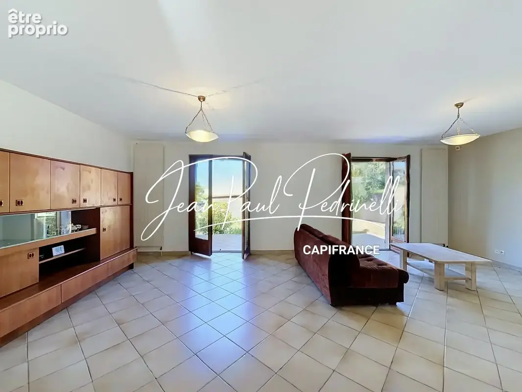 CALUIRE-ET-CUIRE – Cœur Vassieux – Villa 101 m² habitables + 115 m² Hors Carrez (double garage et annexe) – Terrain plat 770 M²  - photo 15