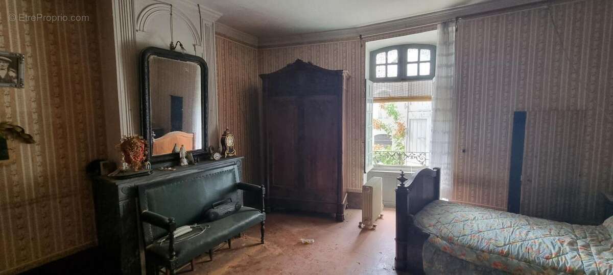 Maison à ALIGNAN-DU-VENT