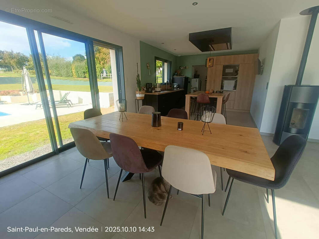 Maison à SAINT-PAUL-EN-PAREDS