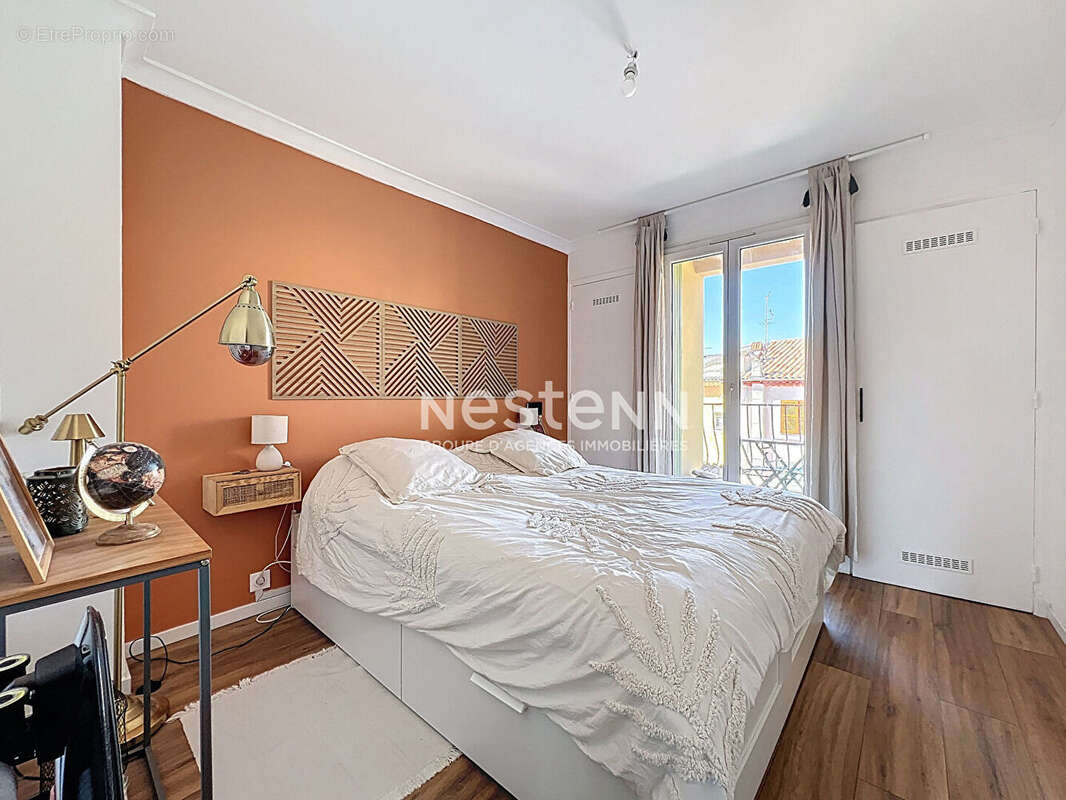 Appartement à VALLAURIS