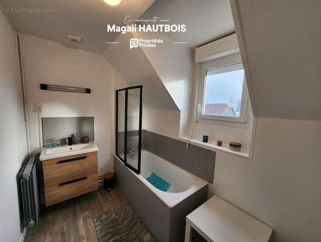 Maison Saint-Hilaire-Du-Harcouët 6 pièce(s) 110 m2 - photo 14