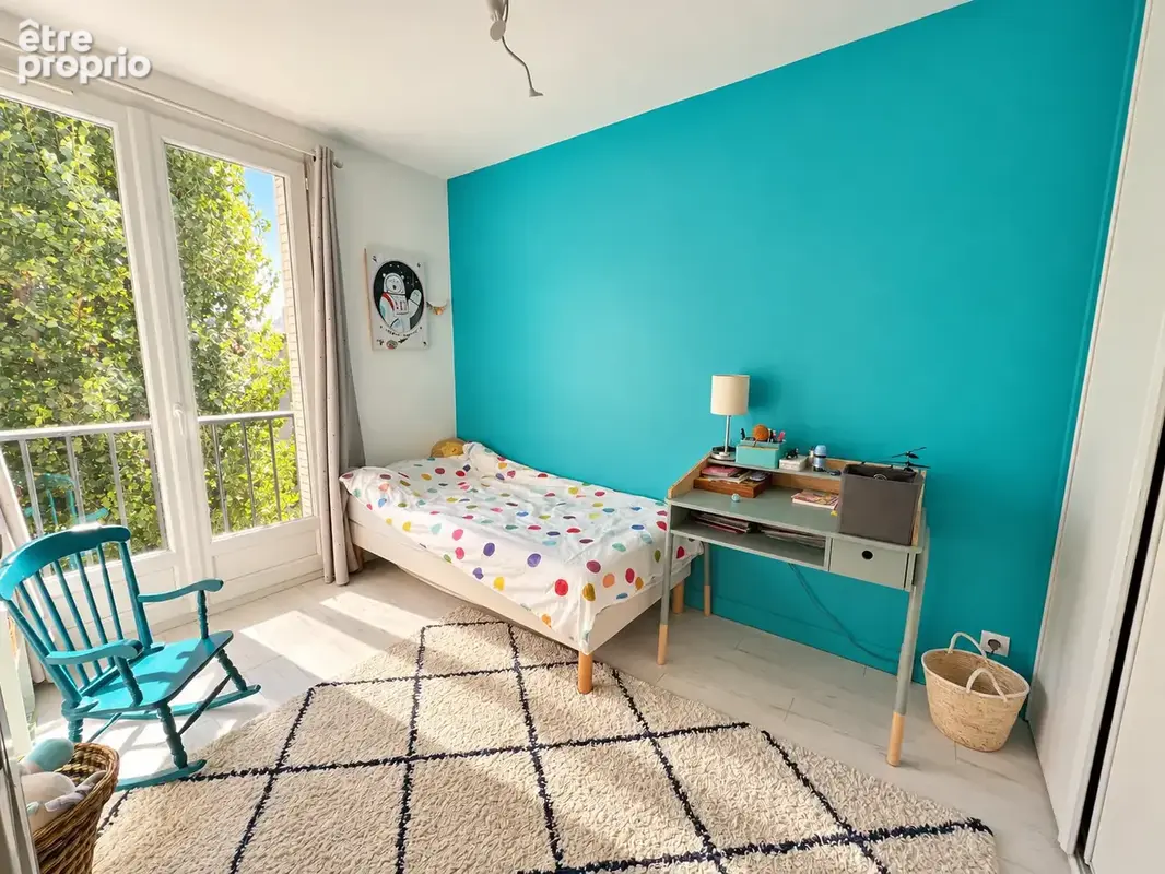 Magnifique Appartement au dernier étage, 4 chambres, Cheminée, balcon et parking - photo 13