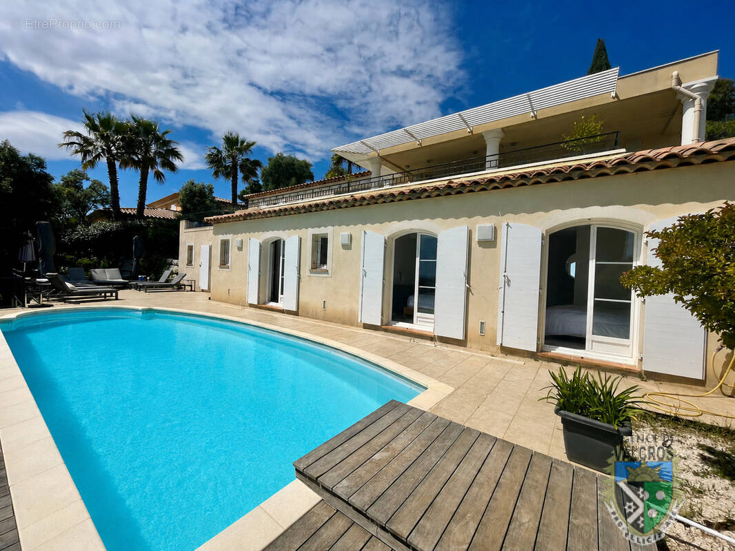 Maison à LA LONDE-LES-MAURES
