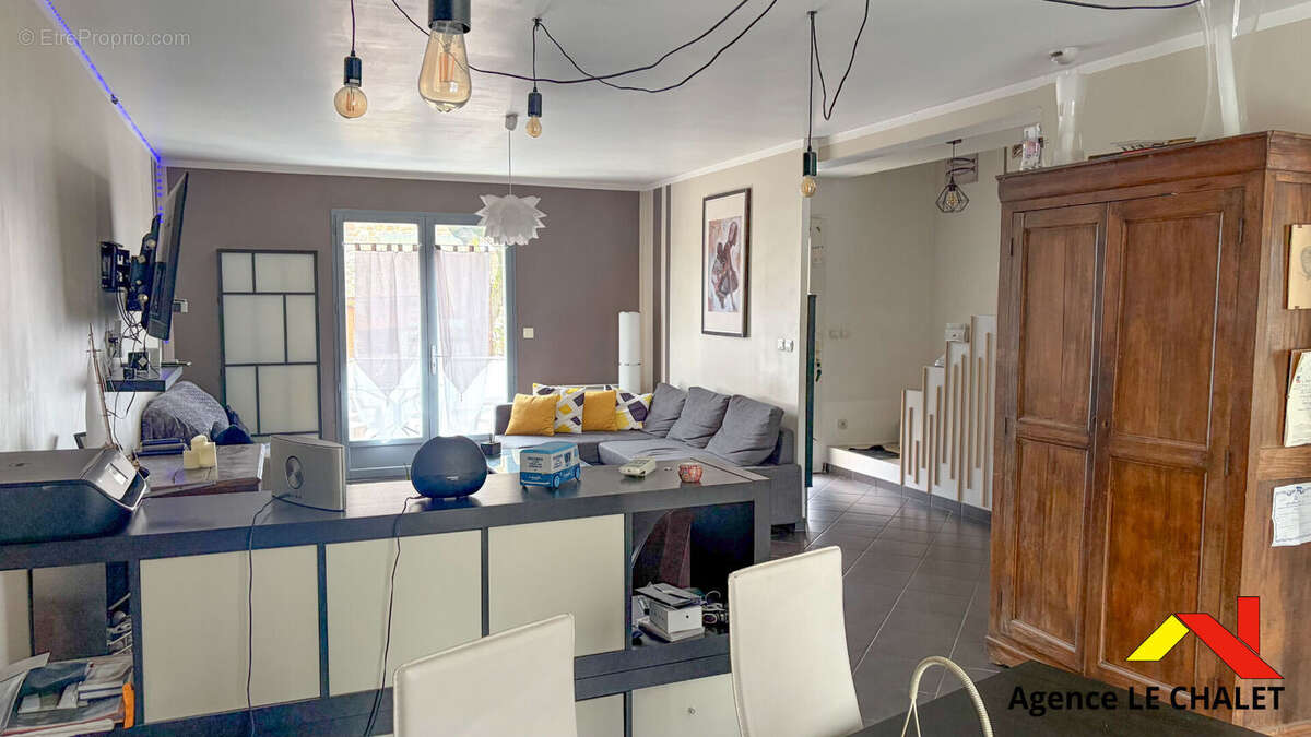 Maison à ABLON-SUR-SEINE