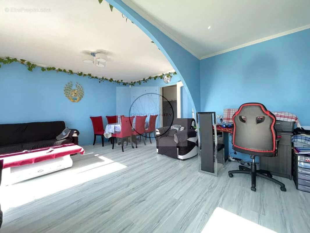 Appartement à BRY-SUR-MARNE