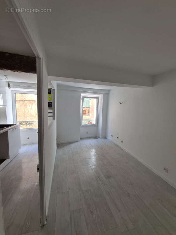 Appartement à OLLIOULES