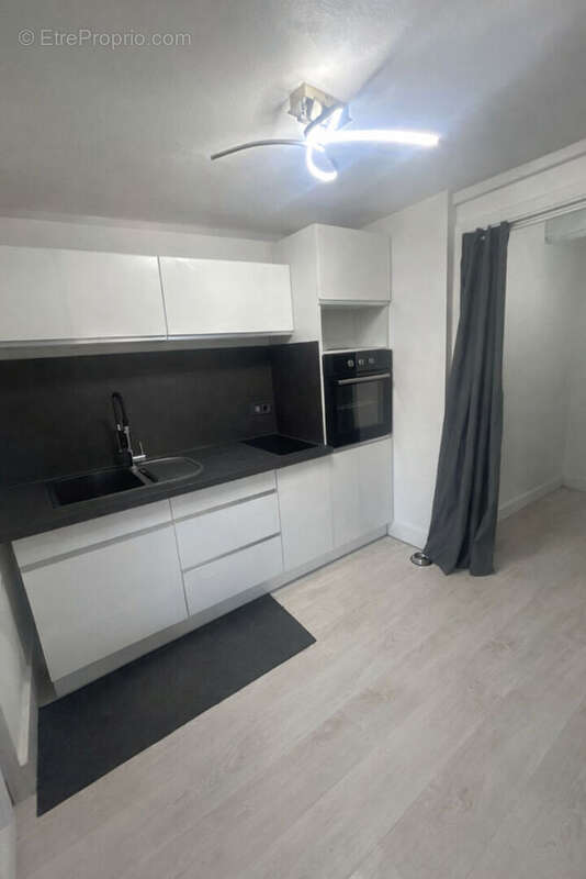 Appartement à LE LUC