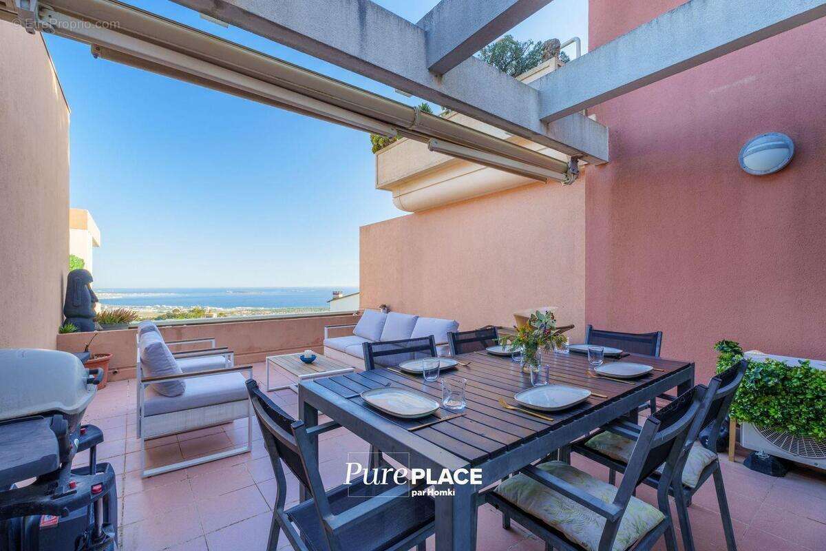 Appartement à MANDELIEU-LA-NAPOULE